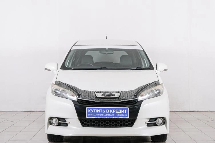 Toyota Wish 3 из 6