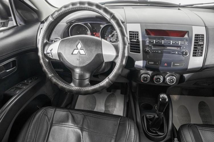 Mitsubishi Outlander 11 из 20