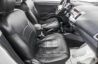 Mitsubishi Outlander 17 из 20