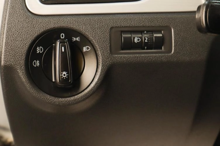 Skoda Rapid 11 из 17