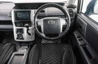 Toyota Voxy 14 из 21