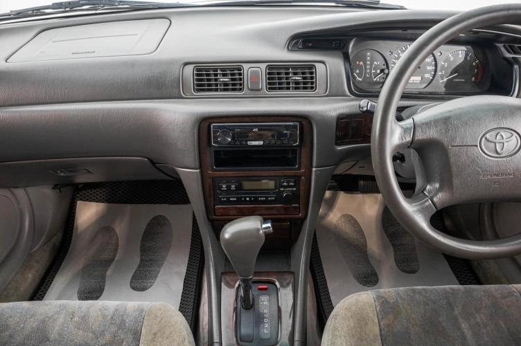Toyota Camry Gracia 15 из 22