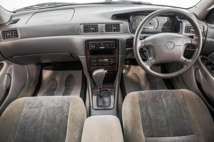 Toyota Camry Gracia 9 из 22