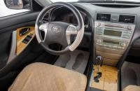Toyota Camry 16 из 24