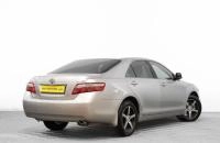 Toyota Camry 4 из 24