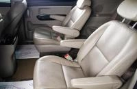 KIA Carnival 17 из 19