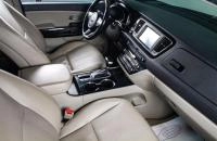 KIA Carnival 10 из 19