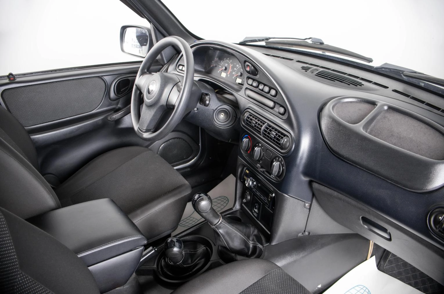 Chevrolet Niva 10 из 22
