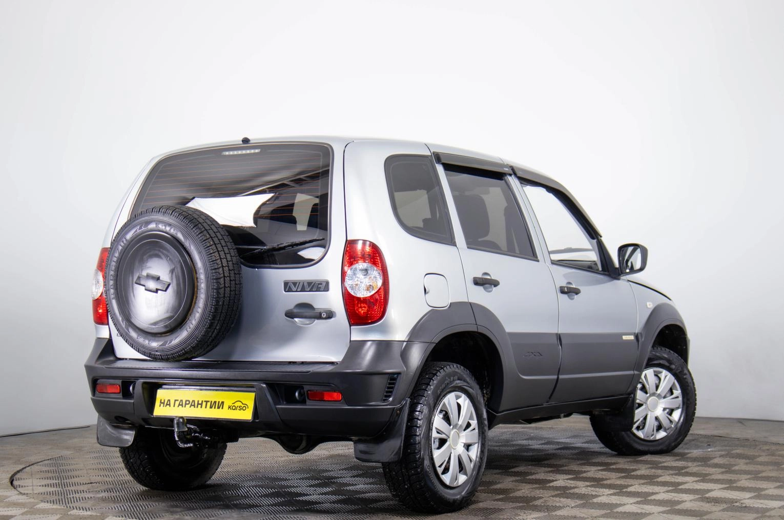 Chevrolet Niva 4 из 22