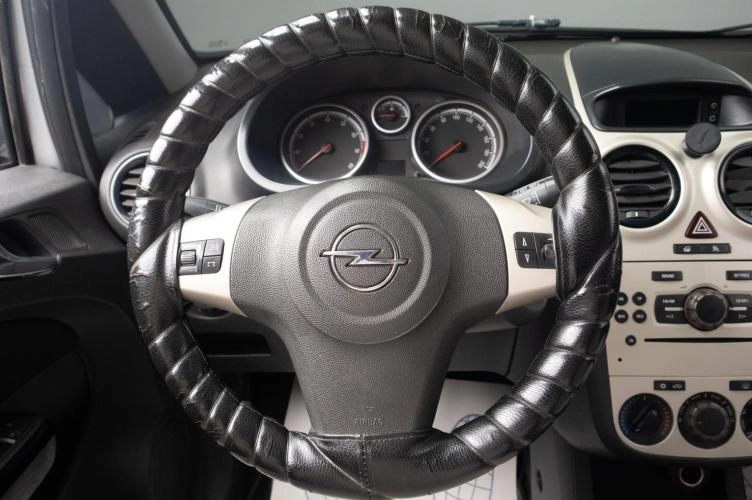Opel Corsa 9 из 18