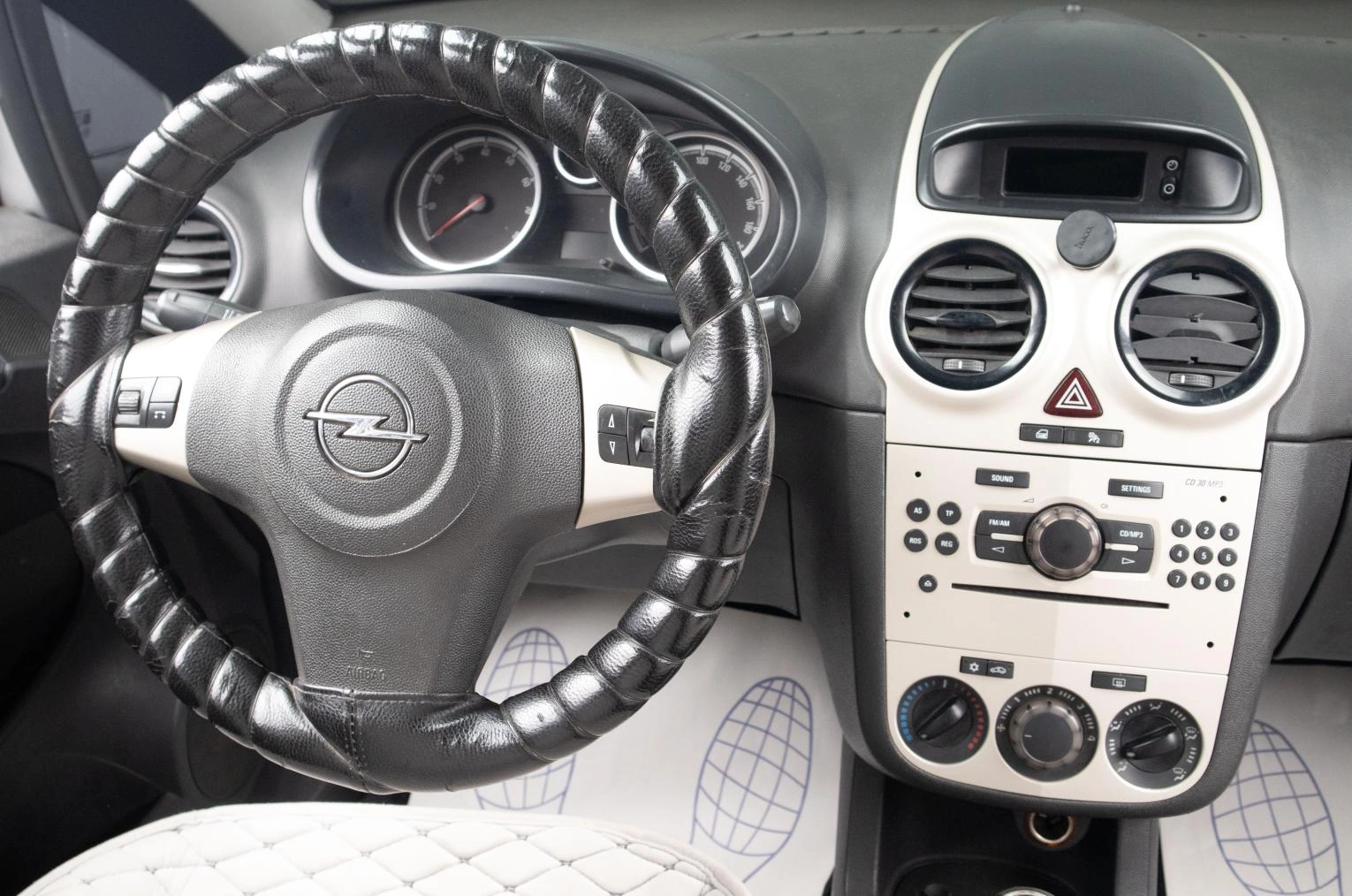 Opel Corsa 8 из 18