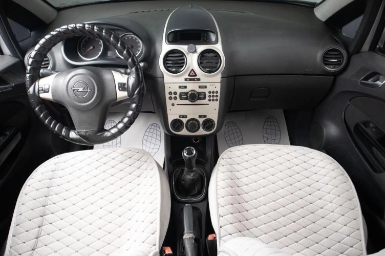 Opel Corsa 7 из 18