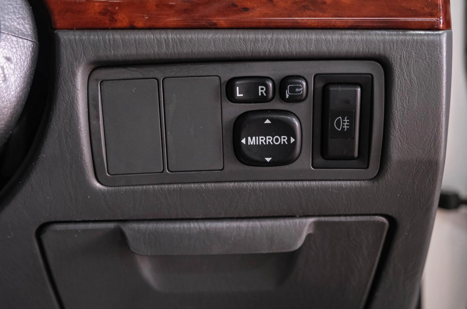 Toyota Premio 22 из 26