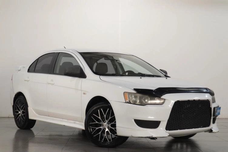 Mitsubishi Lancer 1 из 13