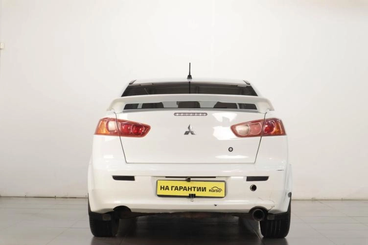 Mitsubishi Lancer 5 из 13