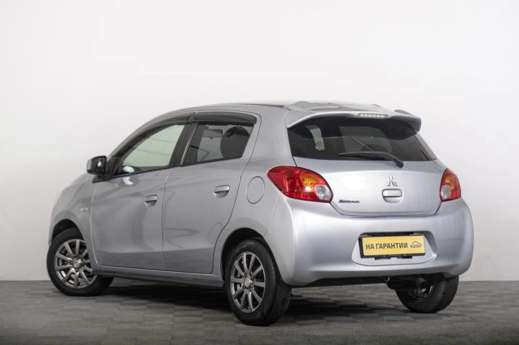 Mitsubishi Mirage 5 из 6