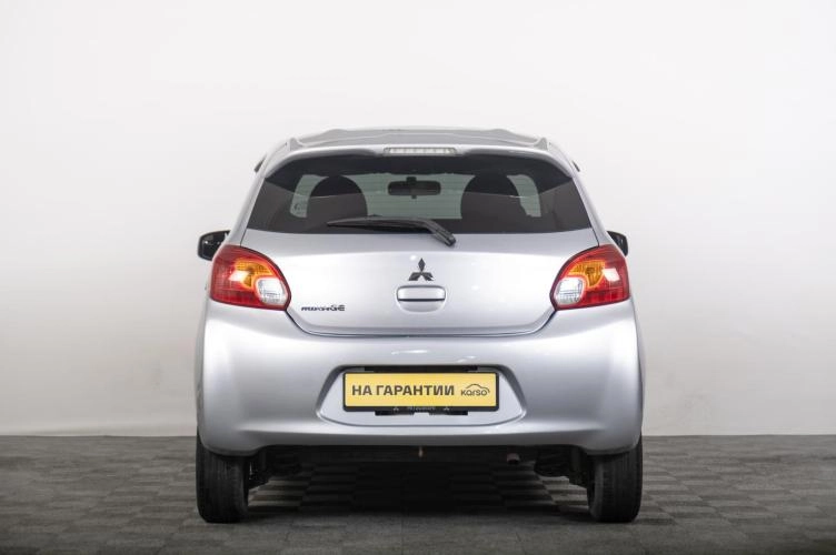Mitsubishi Mirage 4 из 6