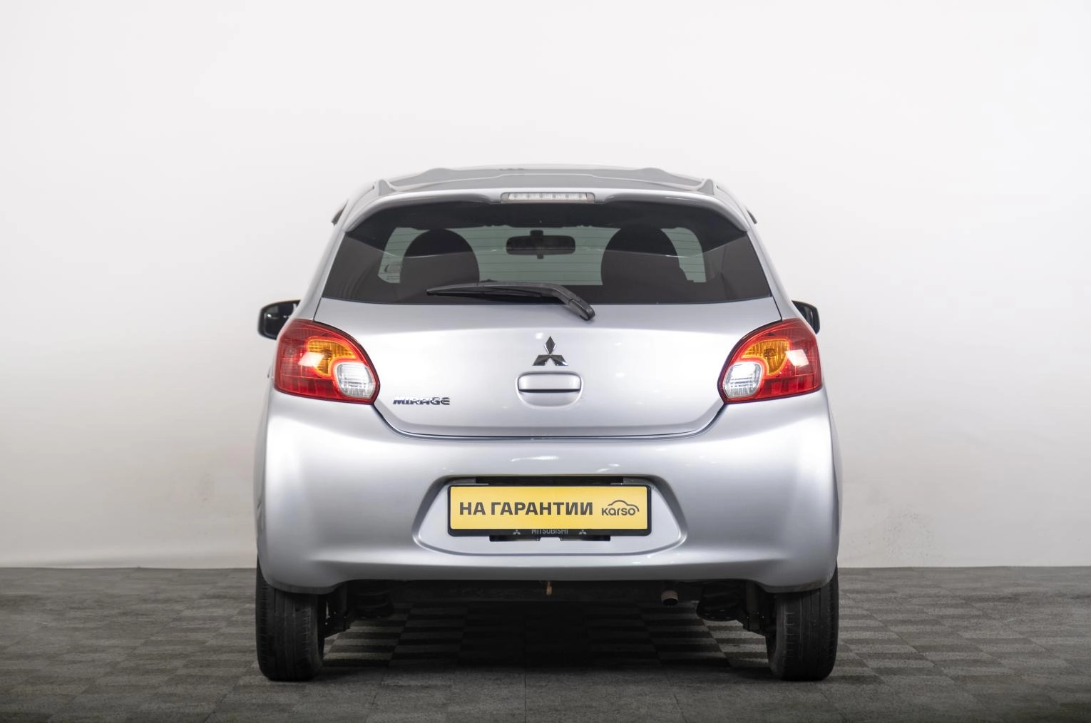 Mitsubishi Mirage 4 из 17