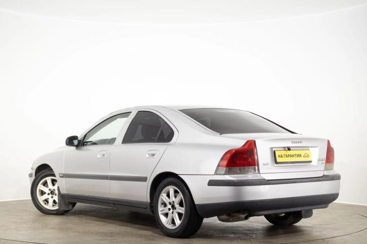 Volvo S60 6 из 6