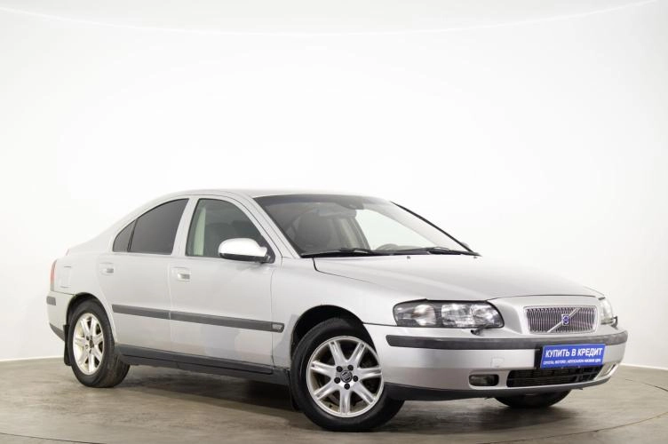 Volvo S60 1 из 6