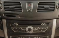 Renault Latitude 16 из 23