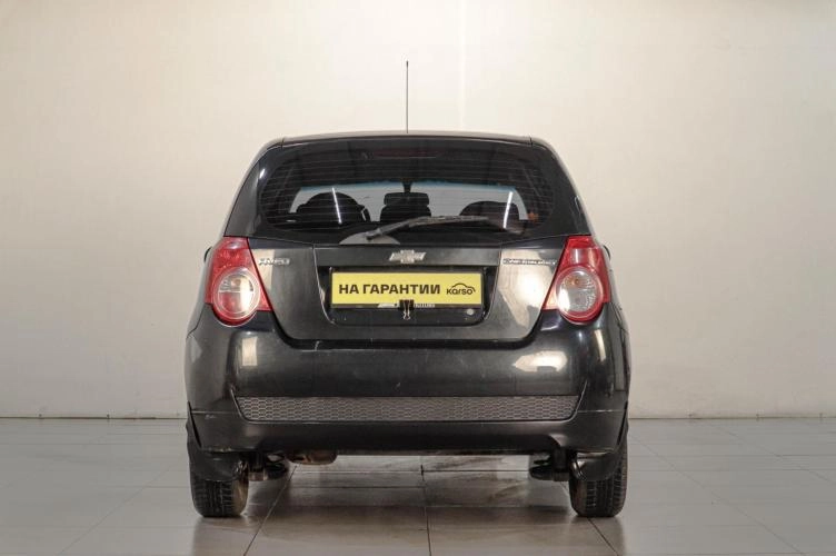 Chevrolet Aveo 5 из 15
