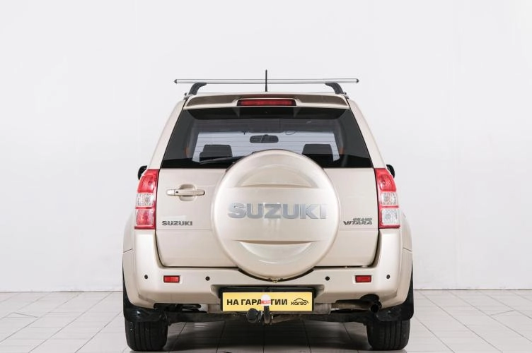 Suzuki Grand Vitara 5 из 6