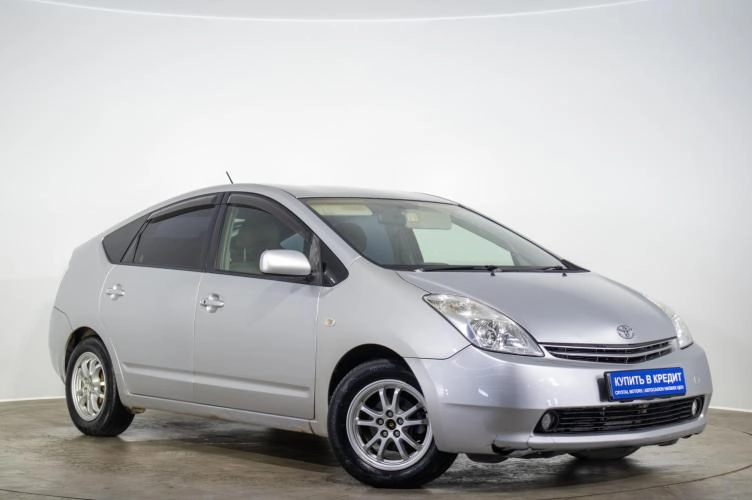 Toyota Prius 1 из 6