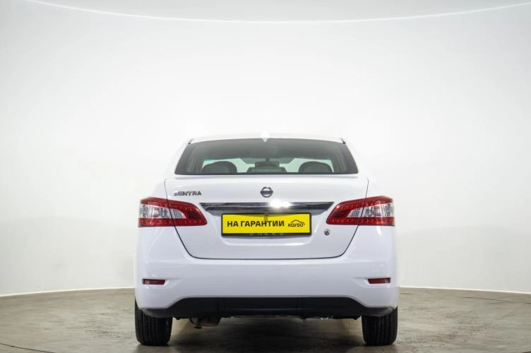 Nissan Sentra 5 из 6