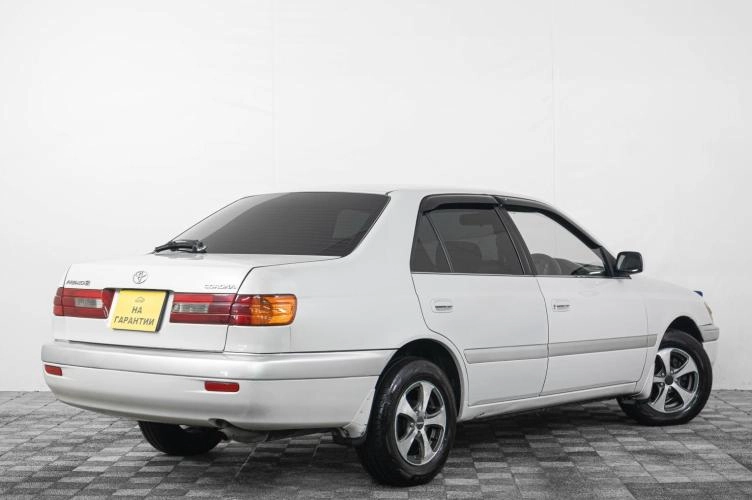 Toyota Corona Premio 6 из 6