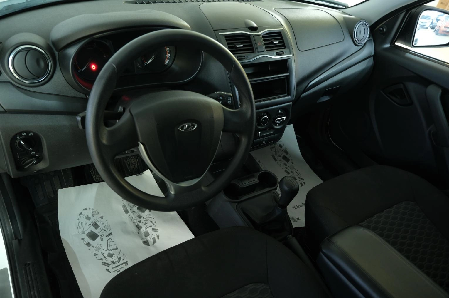 ВАЗ (LADA) Granta 9 из 19