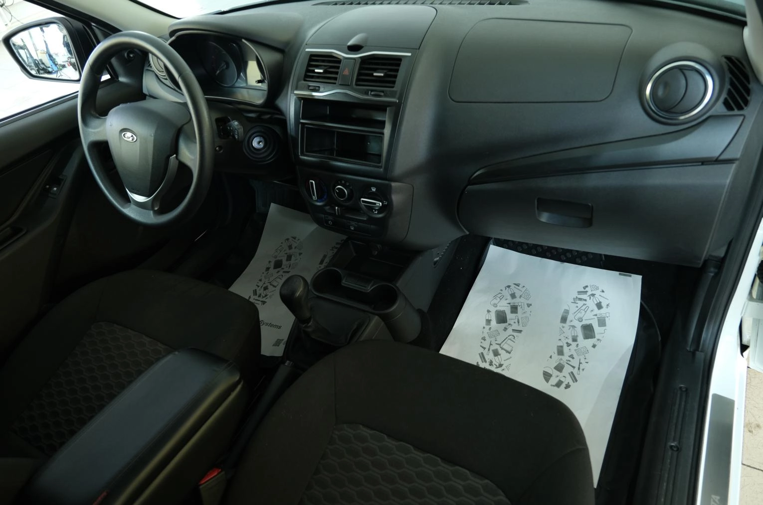 ВАЗ (LADA) Granta 15 из 19