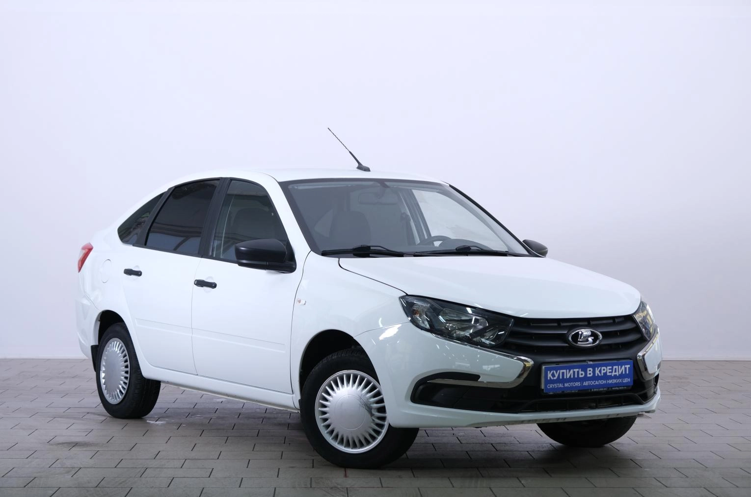 ВАЗ (LADA) Granta 1 из 19