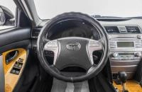 Toyota Camry 14 из 27