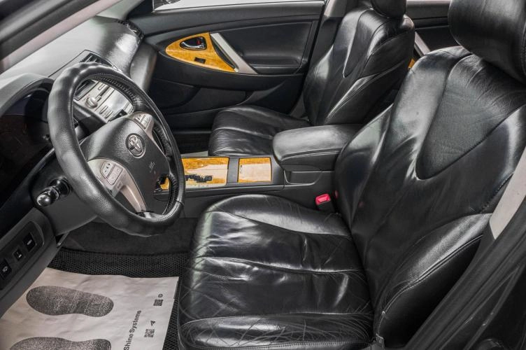 Toyota Camry 10 из 27