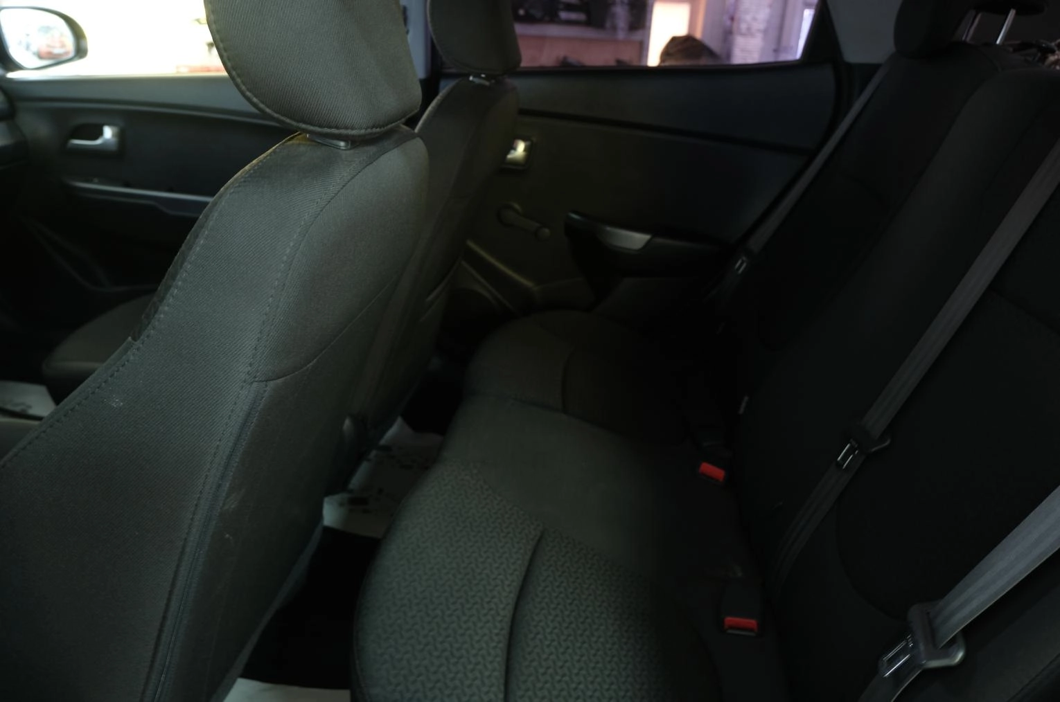 KIA Rio 17 из 18