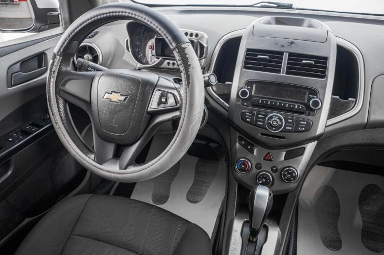 Chevrolet Aveo 15 из 24