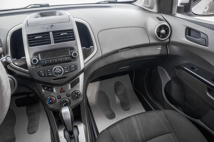 Chevrolet Aveo 20 из 24