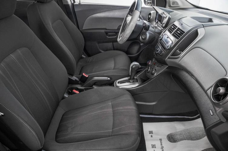 Chevrolet Aveo 21 из 24