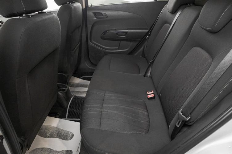 Chevrolet Aveo 22 из 24