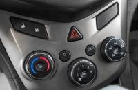 Chevrolet Aveo 18 из 24