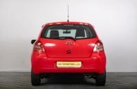 Toyota Yaris 4 из 22