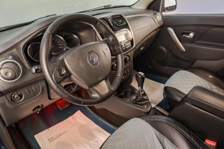 Renault Logan 7 из 18