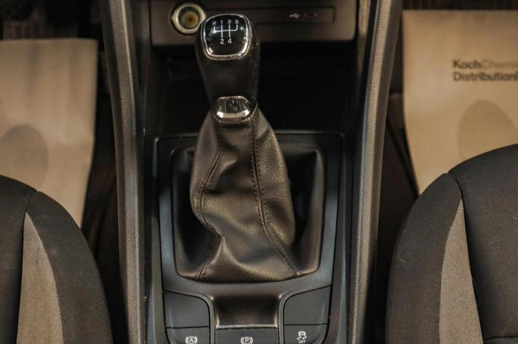 Skoda Karoq 15 из 19