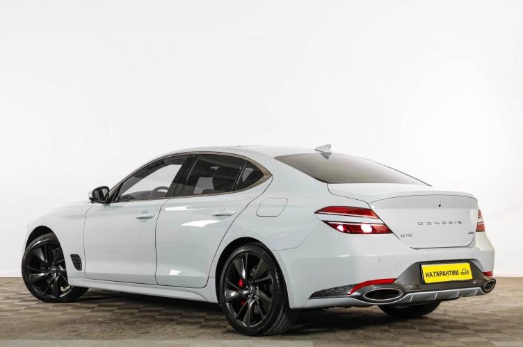 Genesis G70 4 из 6