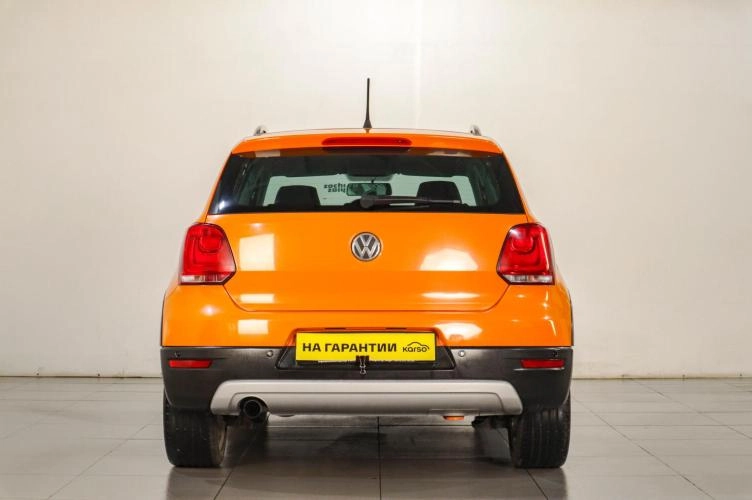Volkswagen Polo 5 из 18