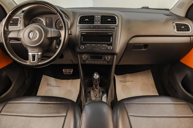 Volkswagen Polo 15 из 18