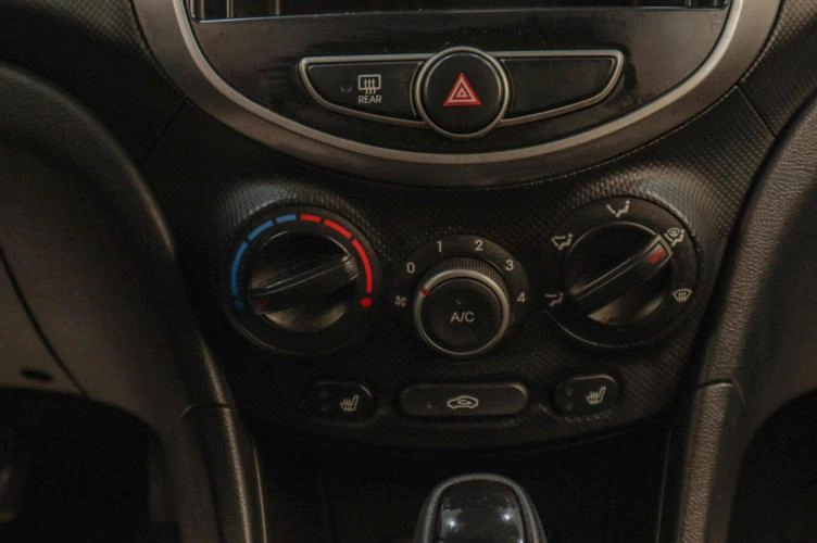 Hyundai Solaris 10 из 15