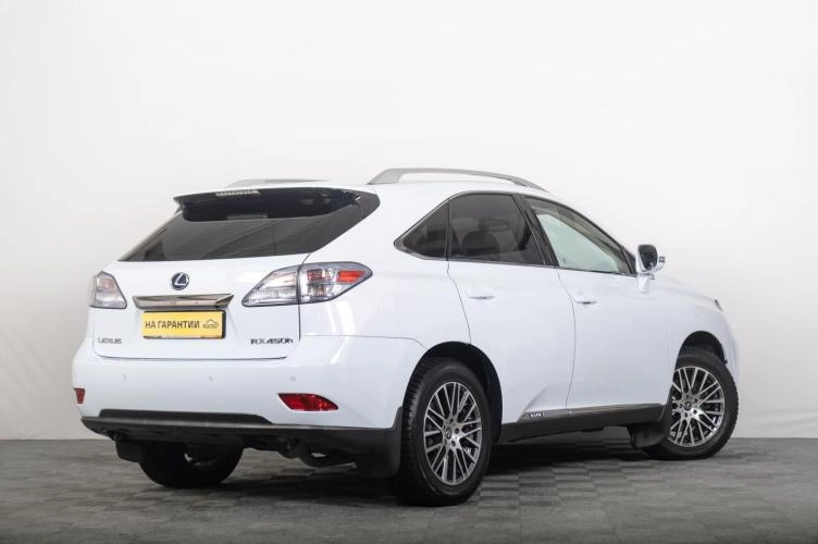 Lexus RX 6 из 6