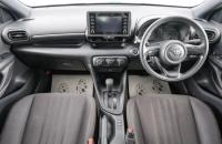 Toyota Yaris 10 из 22